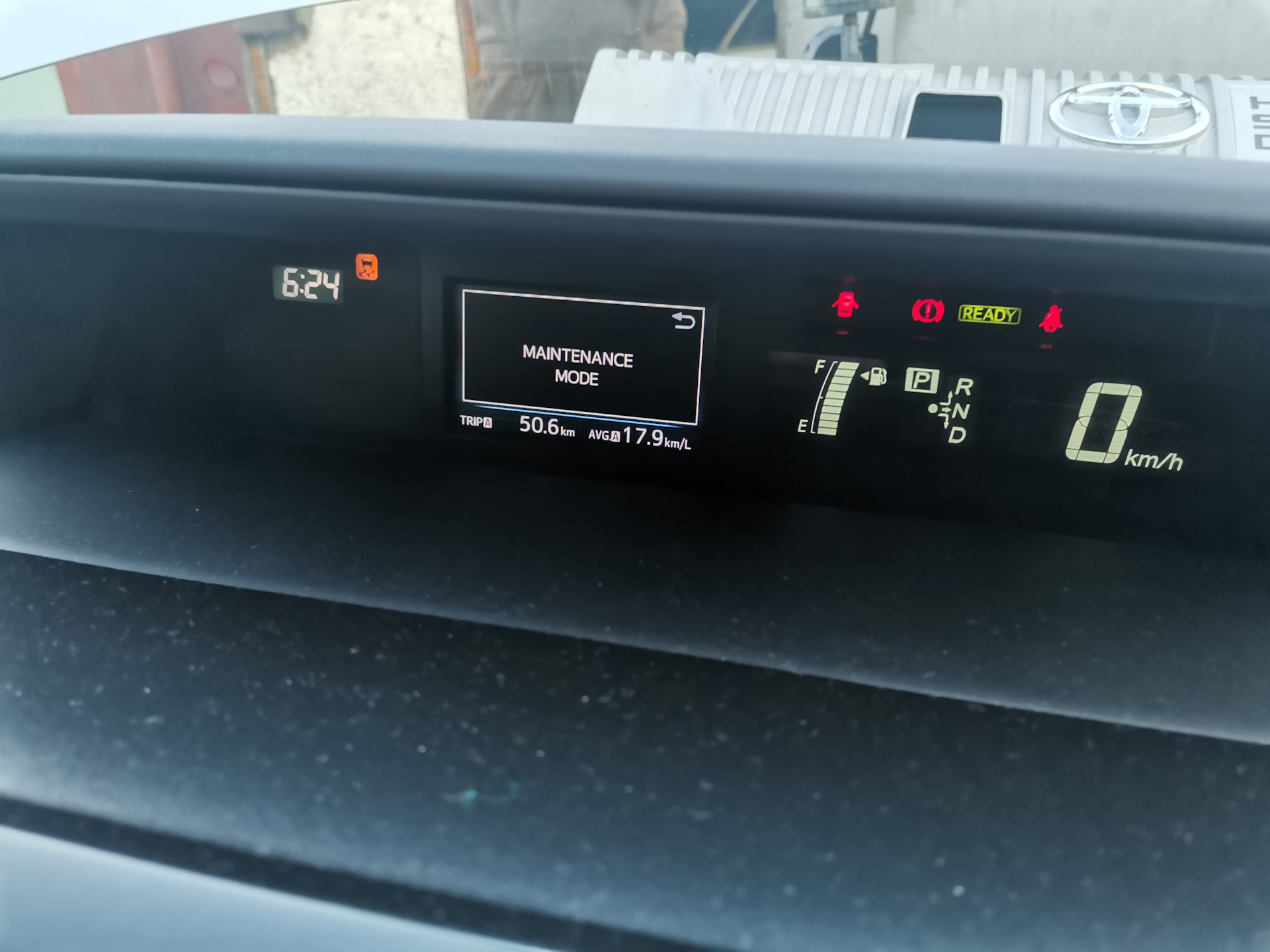 Промывка форсунок (Винсом) Wynn’s без снятия — Toyota Prius Alpha, 1,8 ...