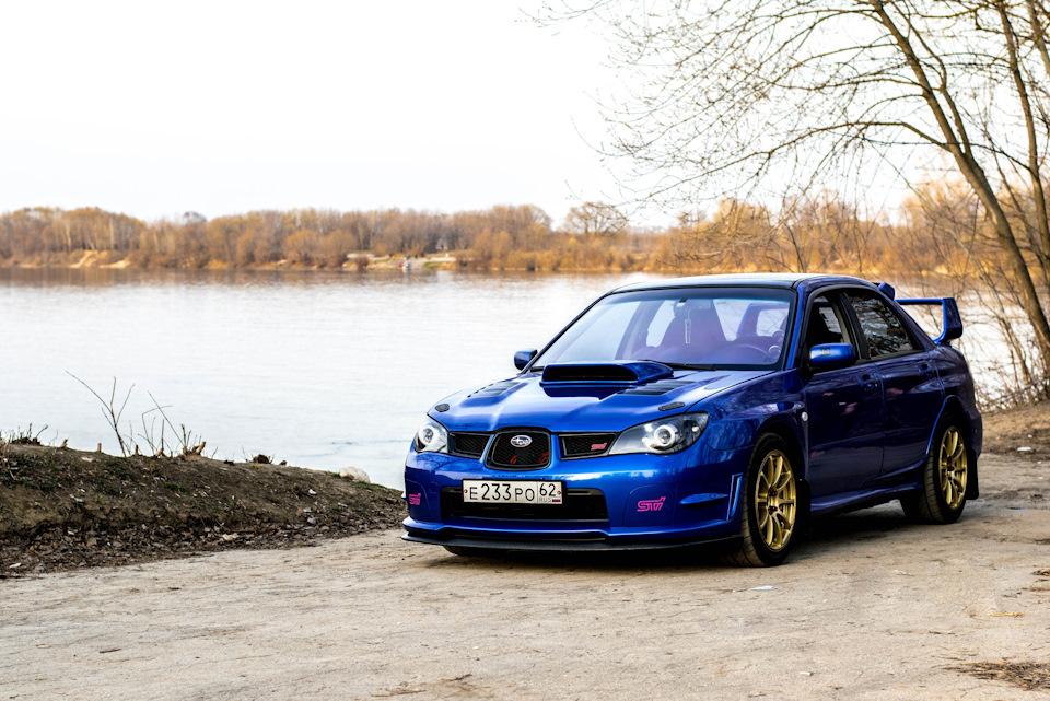 Субару импреза разгон до 100. Subaru Impreza WRX STI 2013. Subaru Impreza GD. Субару квадратная машина. Машина Субару эспрессо.