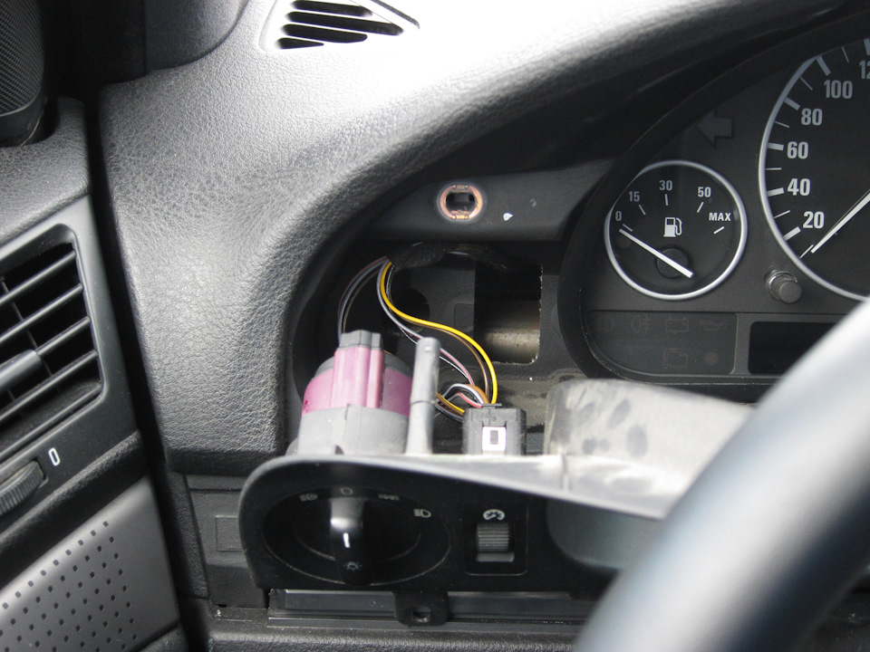 OYAAAgCu8OA 960 замена подсветки номера бмв е39