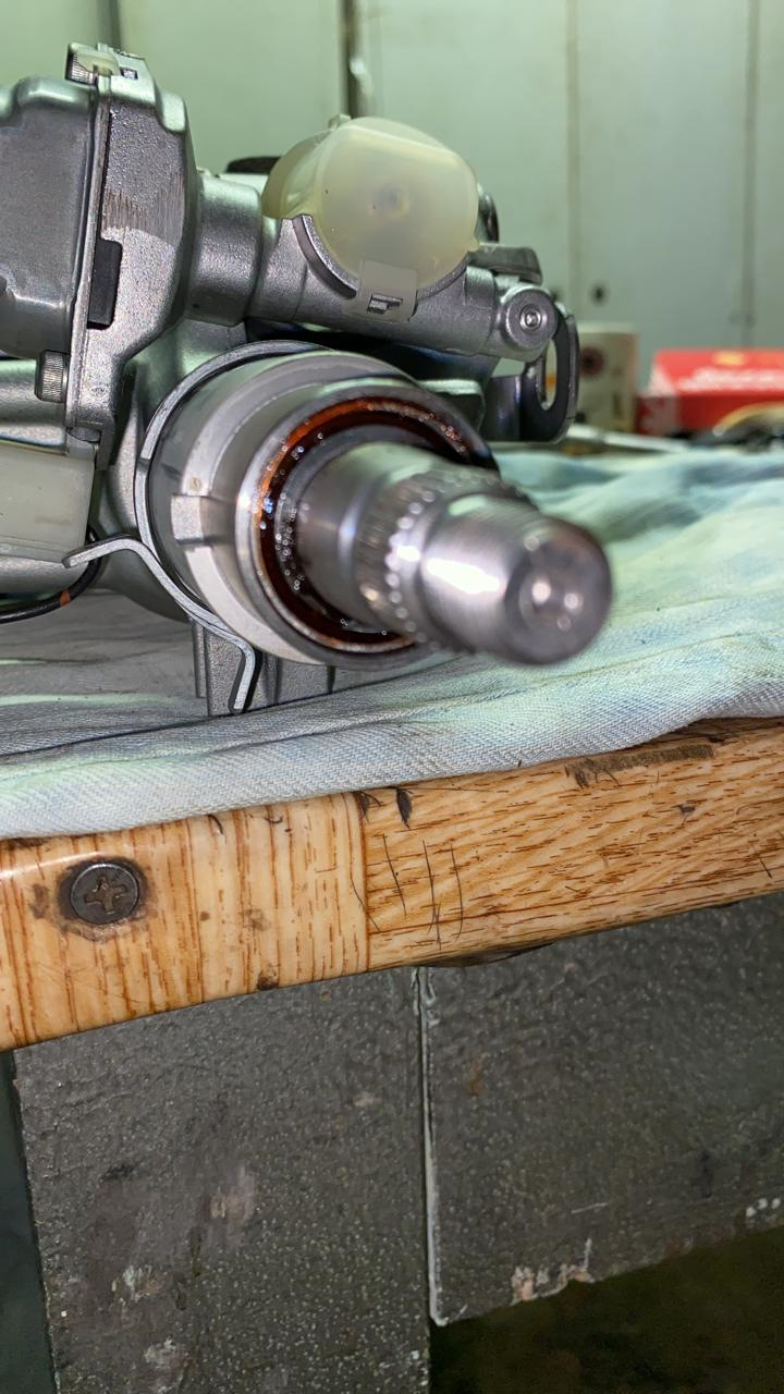 Стук в рулевой колонке — Toyota Land Cruiser 200, 4,5 л, 2011 года ...