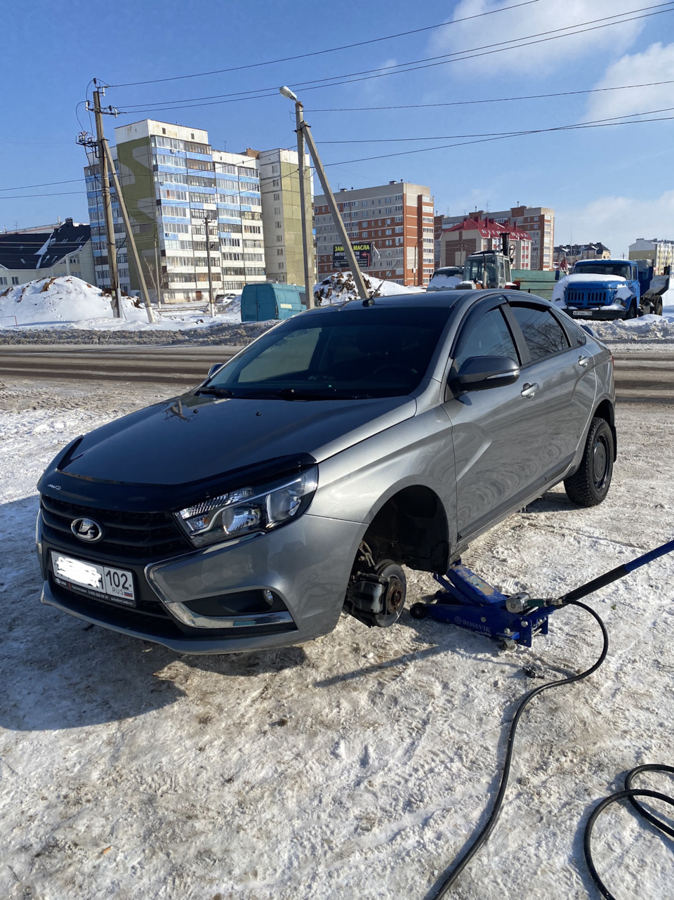 Как помыть машину, и попасть на шиномонтаж?! :) — Lada Vesta, 1,6 л, 2018  года | визит на сервис | DRIVE2