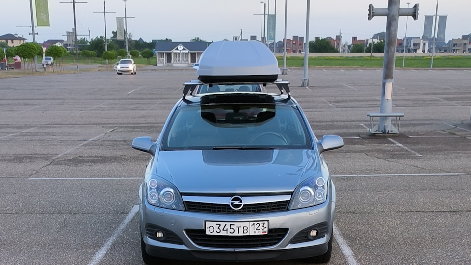 Opel Astra GTC