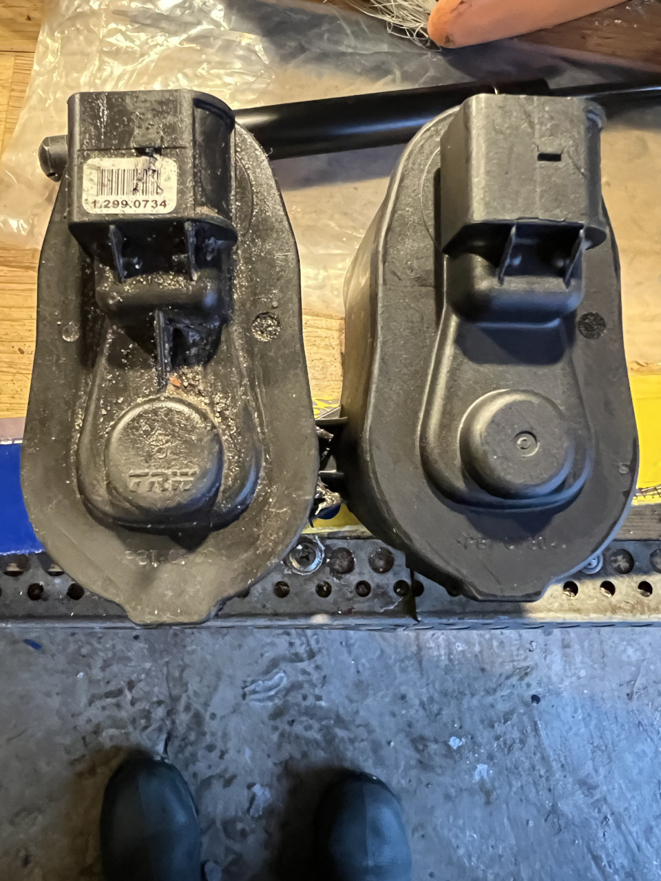 Ремонт электроручника — Volvo V70 III, 2 л, 2012 года | своими руками ...