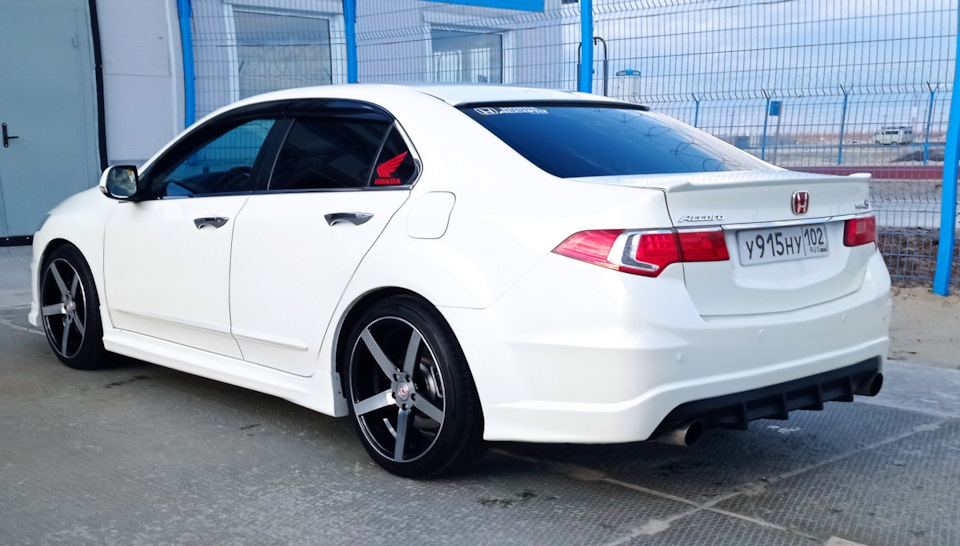 Фото в бортжурнале Honda Accord (8G)