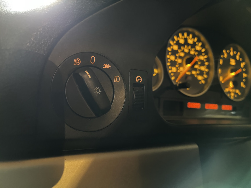 Фото в бортжурнале BMW 5 series (E39)