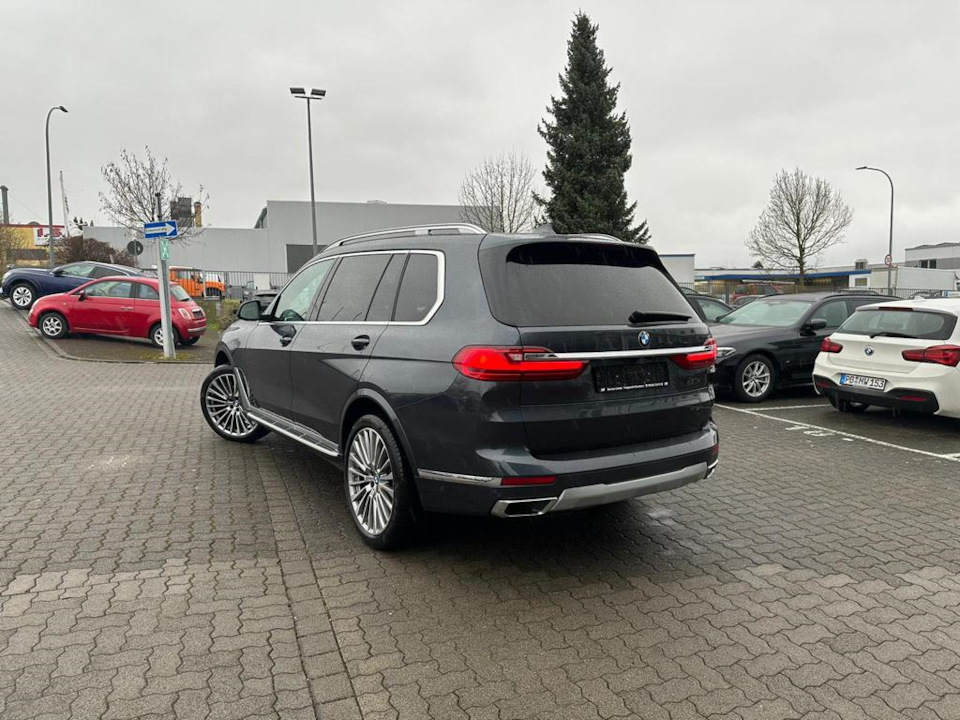 Фото в бортжурнале BMW X7 (G07)