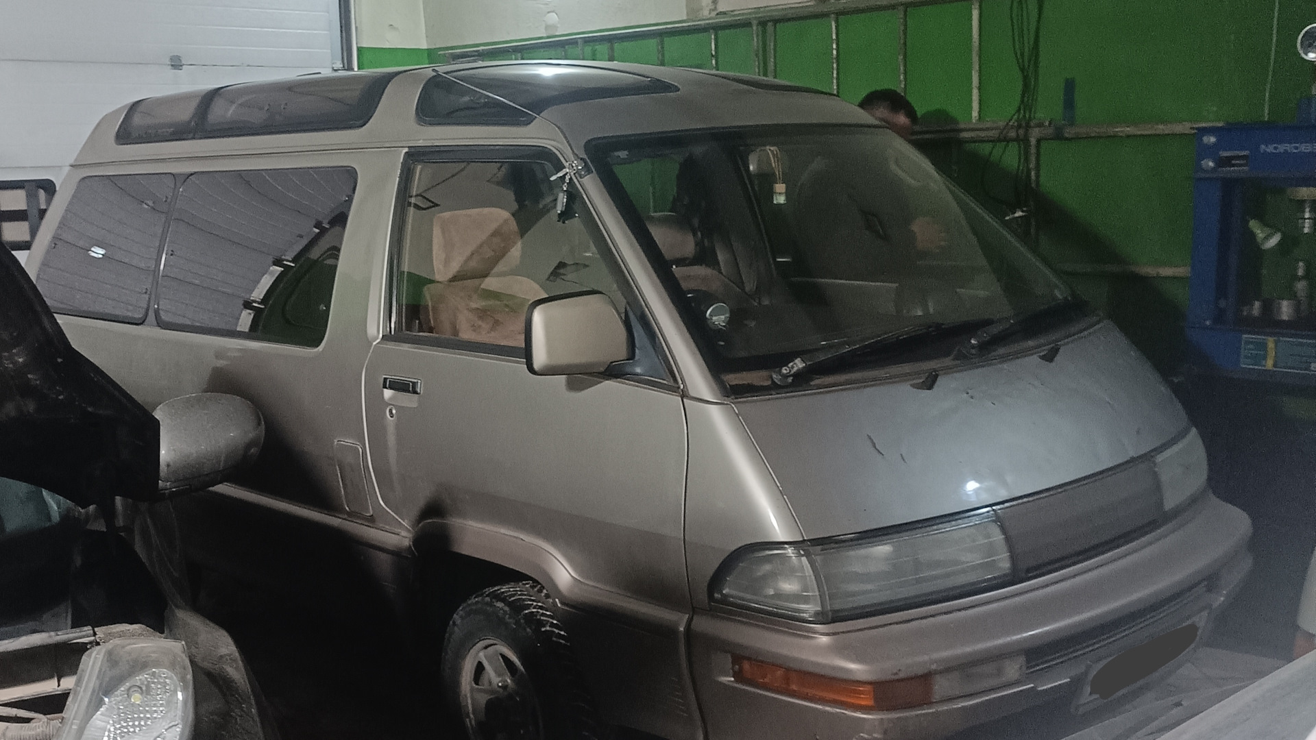 Toyota Master Ace Surf 2.0 дизельный 1988 | Хозяйка на DRIVE2