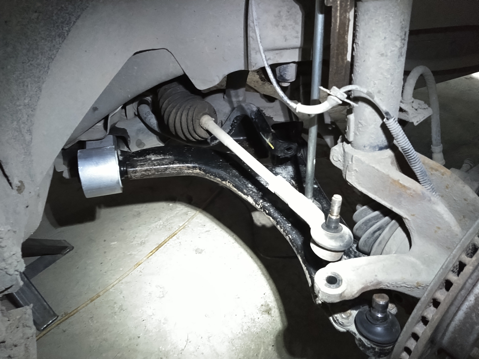 Стабилизатор Форд Фьюжн 1.6 Купить