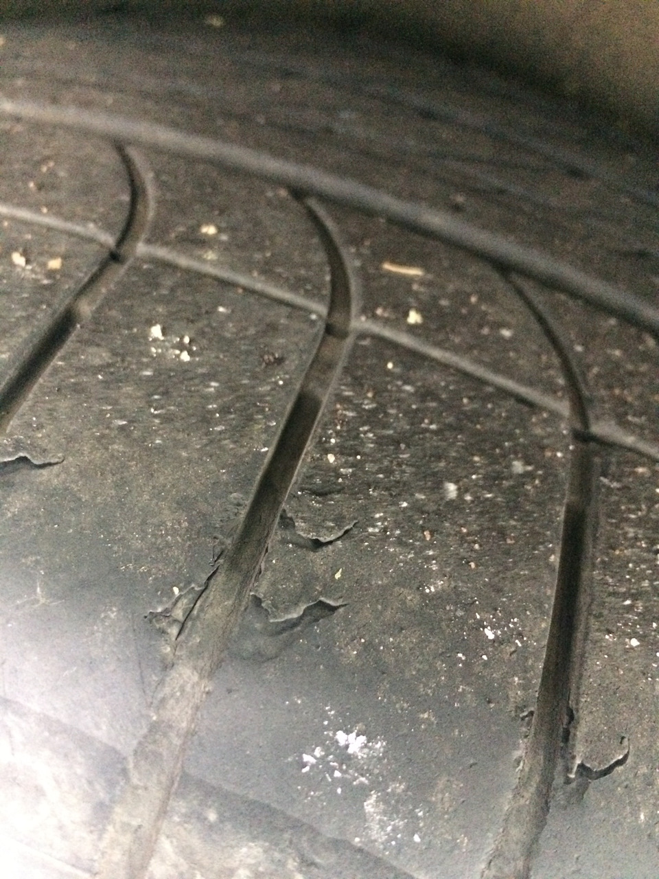 Аналогичная учесть постигла двух моих товарищей с данной резиной. — Audi Q7 (1G)