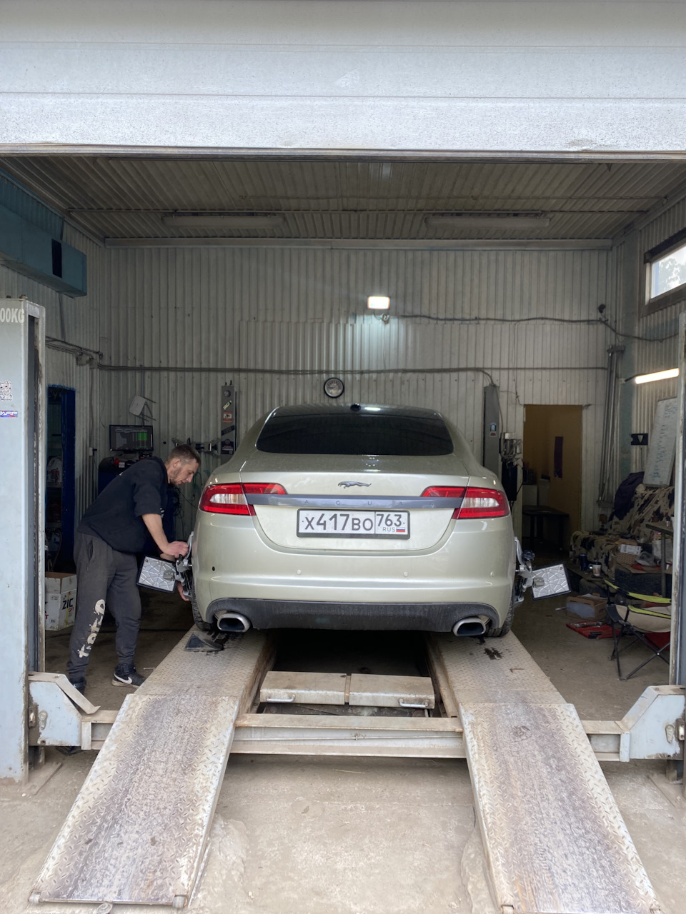 Фото в бортжурнале Jaguar XF (1G)