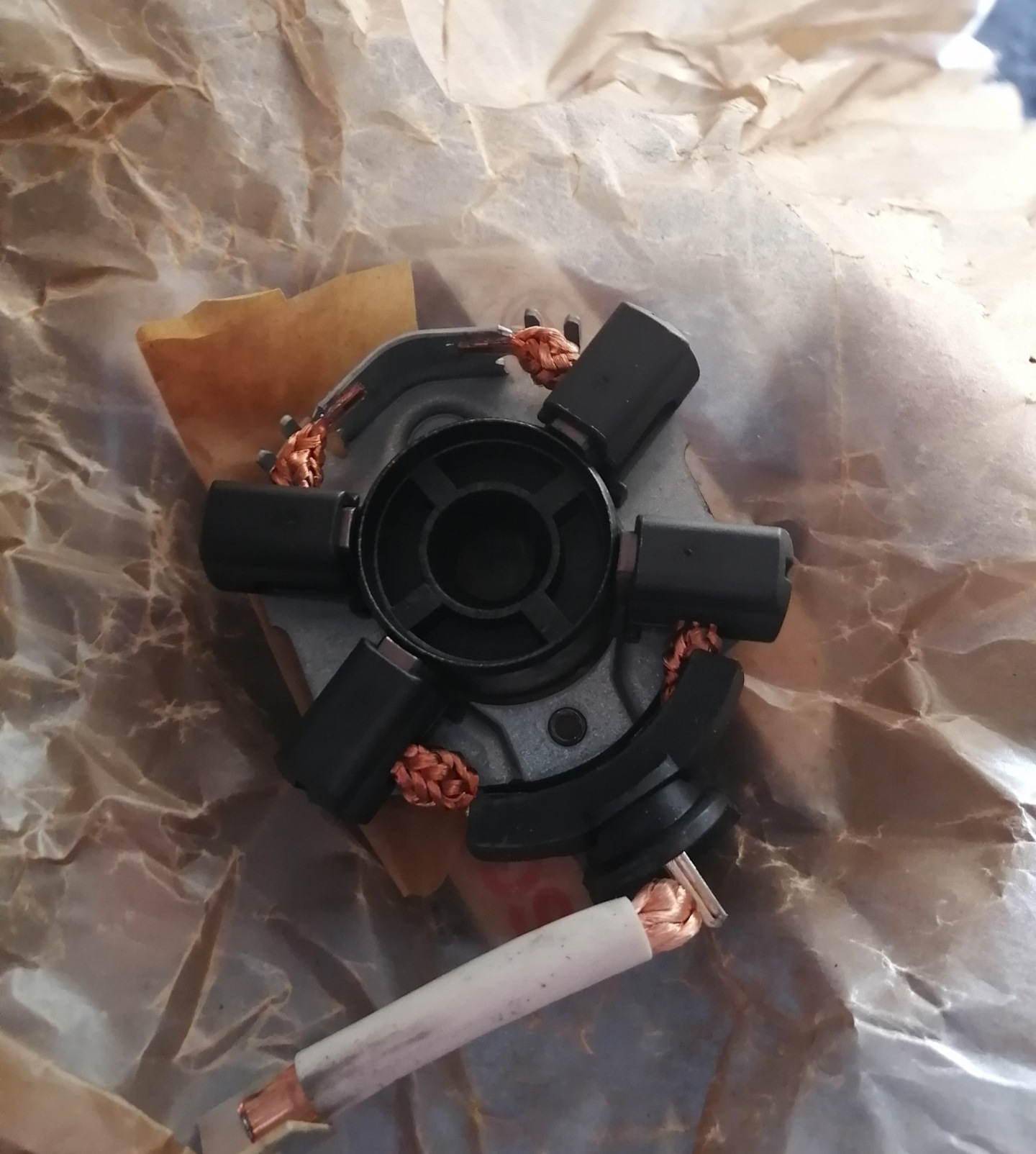 Обрыв ремня генератора. — Audi A6 Avant (C6), 3 л, 2006 года | запчасти ...