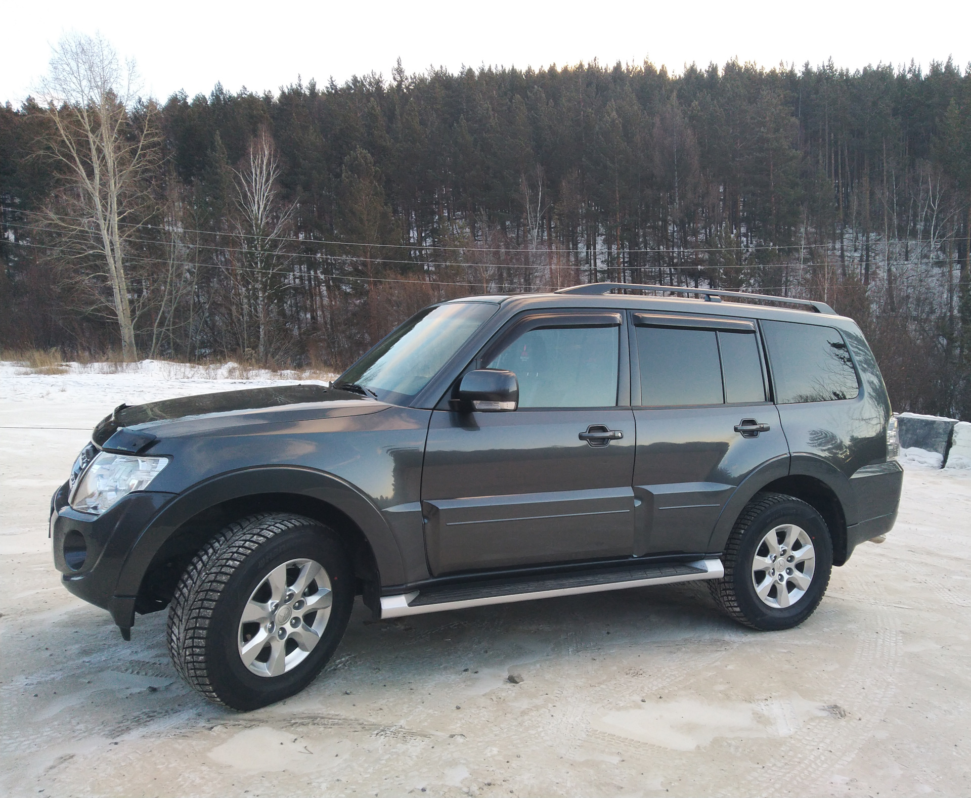 # 20. Мандафон стервия. Про музыку и не только. — Mitsubishi Pajero (4G), 3  л, 2012 года | автозвук | DRIVE2