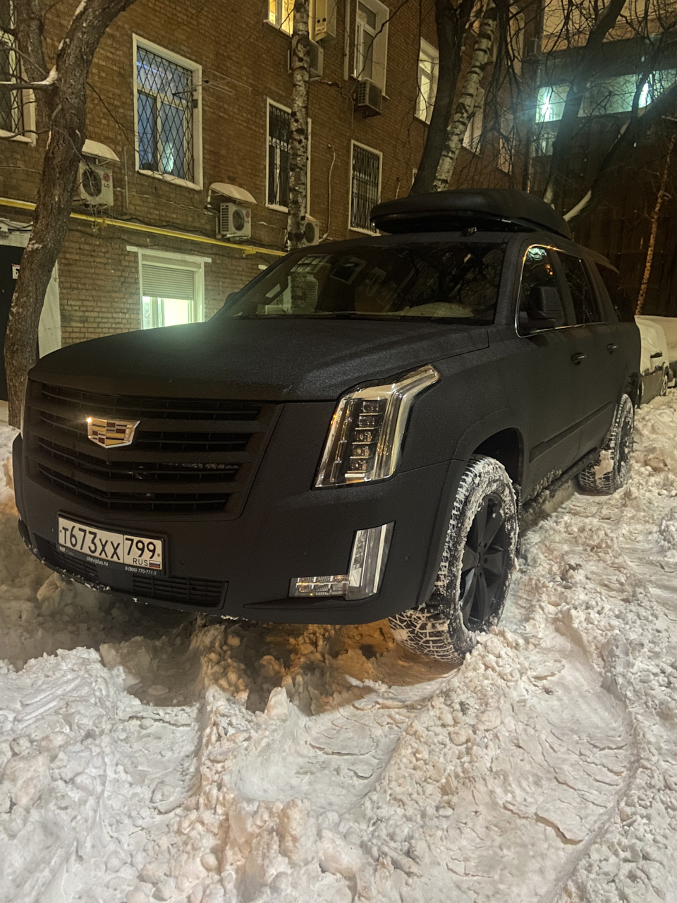 Заглушка ручки дверей 🥹 — Cadillac Escalade ESV (3G), 6,2 л, 2018 года |  запчасти | DRIVE2