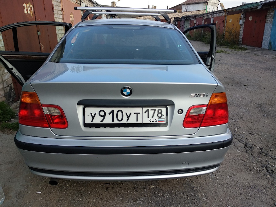 Решетка без значка и повороты в широкий бампер — Volkswagen Golf Mk2, 2 ...
