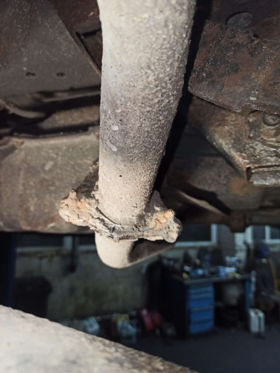 труха вместо крепежа) — Mitsubishi Lancer IX