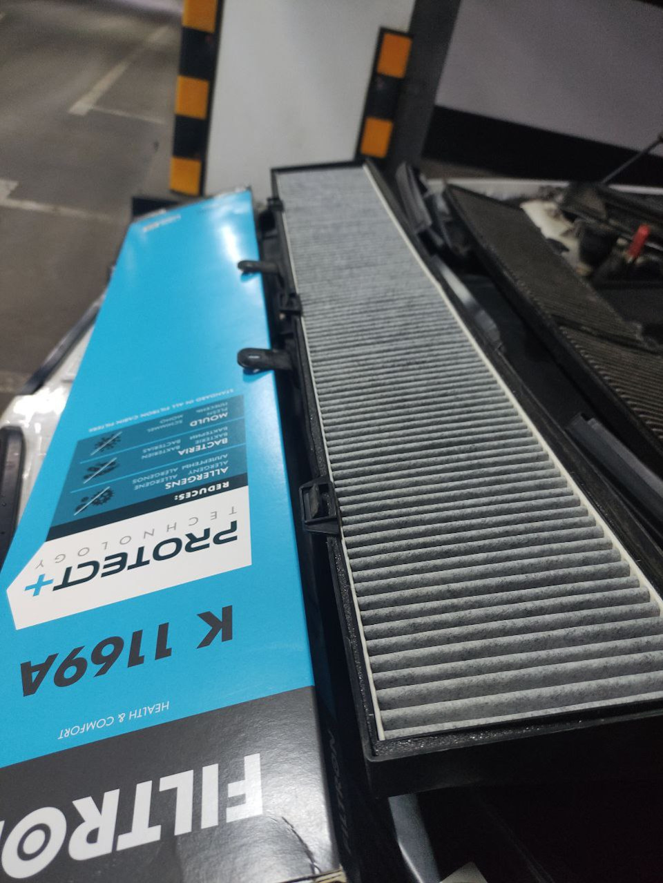 Photo from the logbook BMW 3 series (E90)