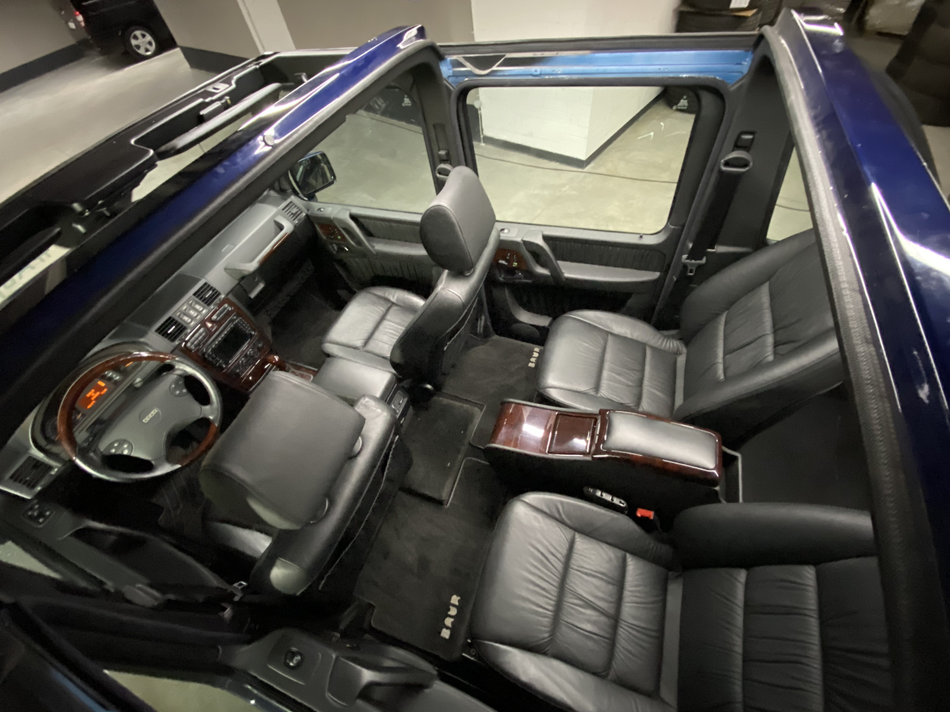 Он такой один – уникальный удлиненный «Гелик» кабриолет оказался в ...