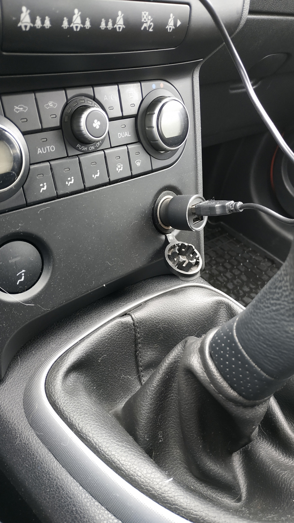 Фото в бортжурнале Nissan Qashqai (1G)