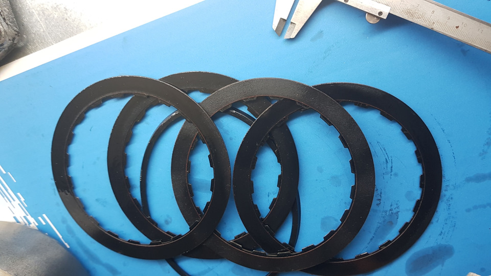 Фото в бортжурнале BMW 5 series (E34)