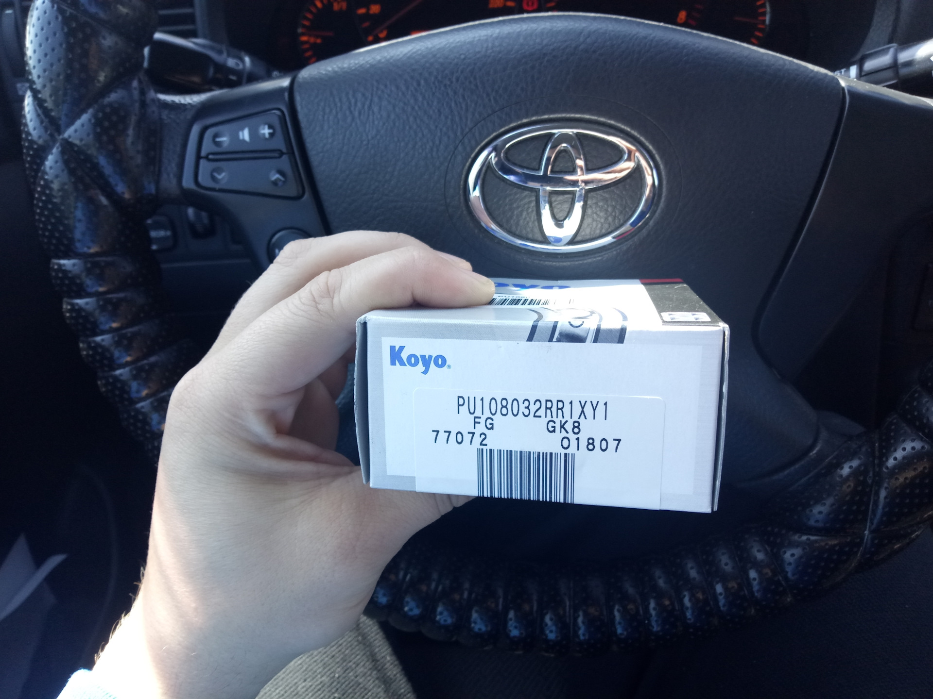 Обводной ролик и генератор — Toyota Avensis II, 1,8 л, 2007 года ...