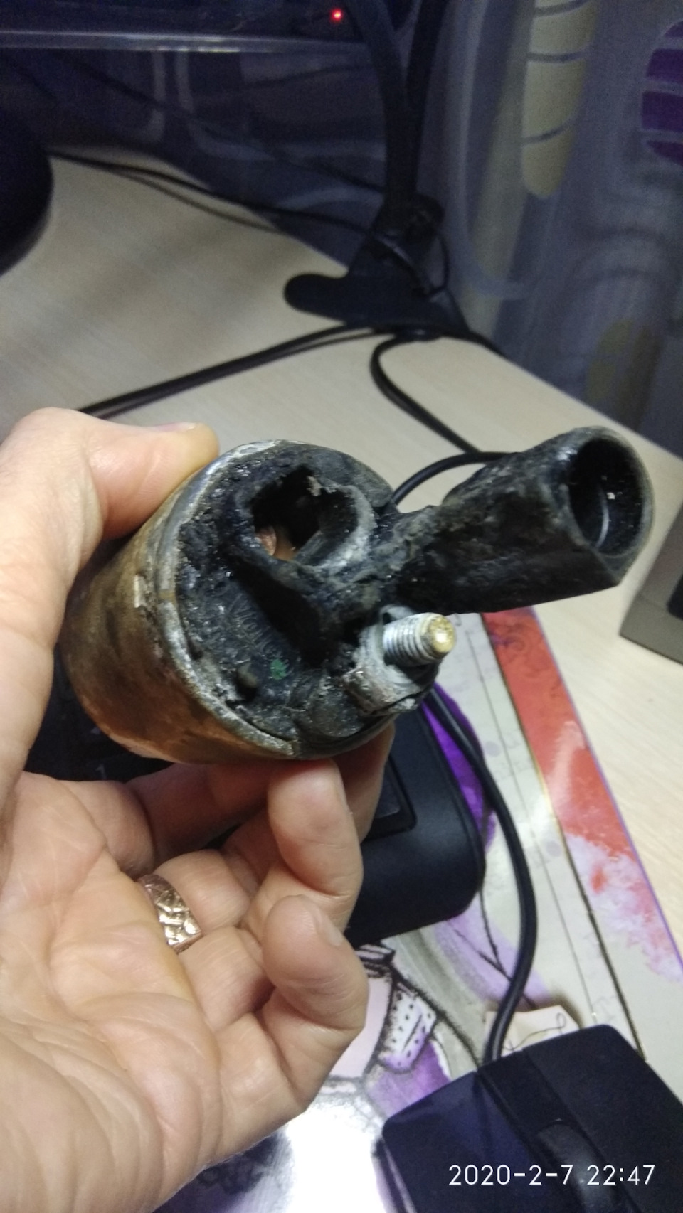 Поломка втягивающего реле стартера. Подскажите может кто нибудь ставил ...