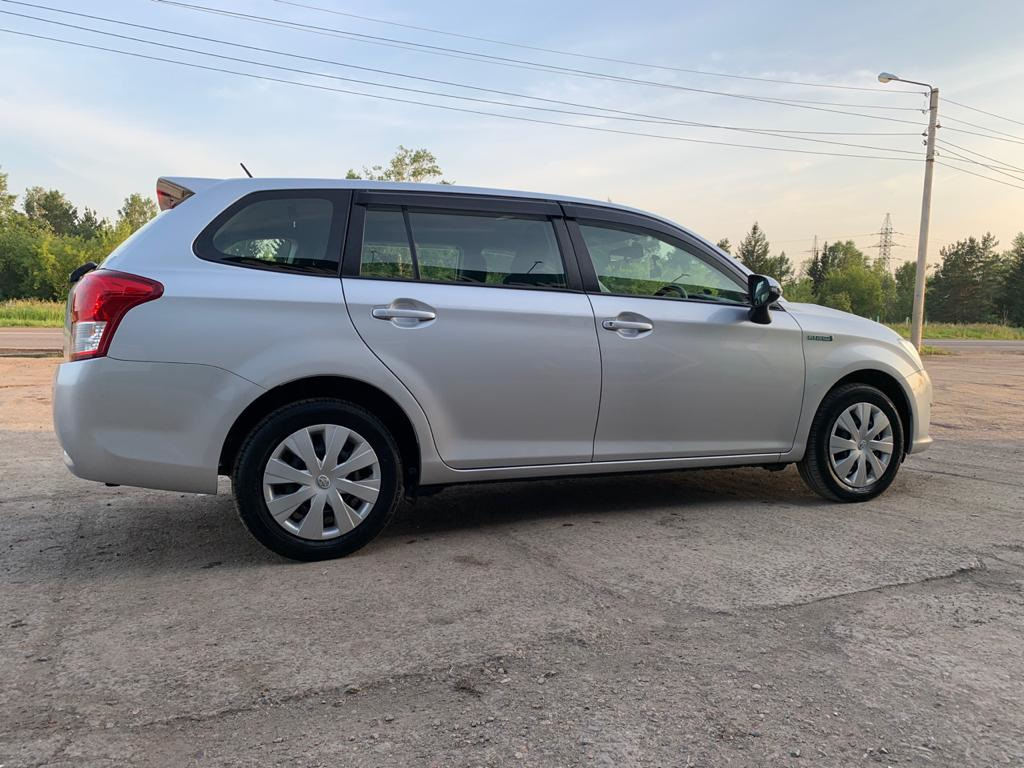 Toyota corolla fielder 164