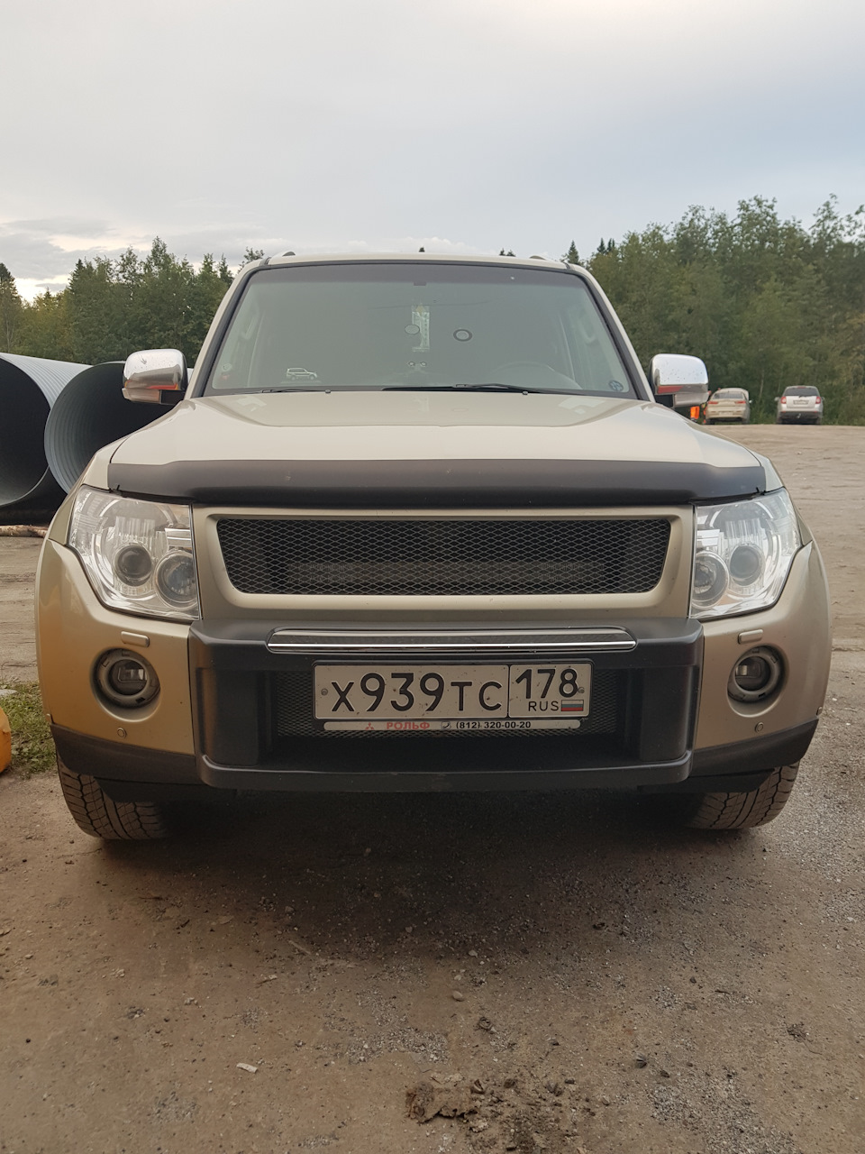 Установка LED балки — Mitsubishi Pajero (4G), 3,2 л, 2007 года | тюнинг |  DRIVE2