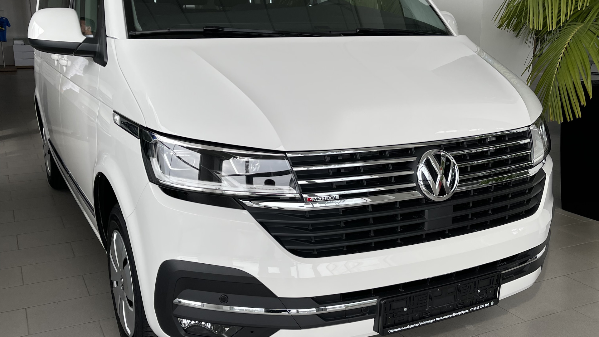 Volkswagen Caravelle (T6.1) 2.0 дизельный 2022 | Белый Candy на DRIVE2