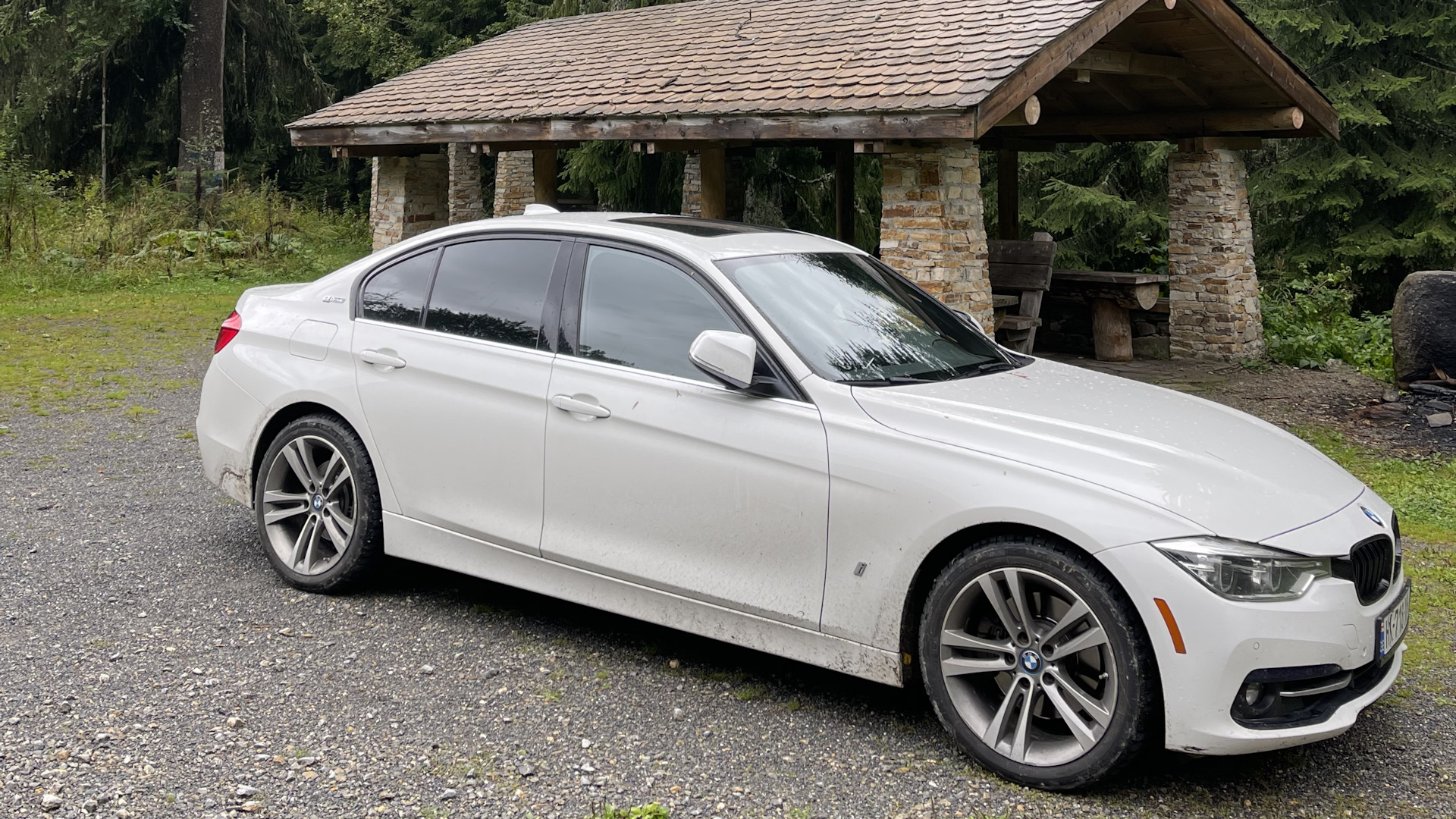 BMW 3 series (F30) 2.0 гибридный (Plug-in) 2017 | 330e гибридная ...