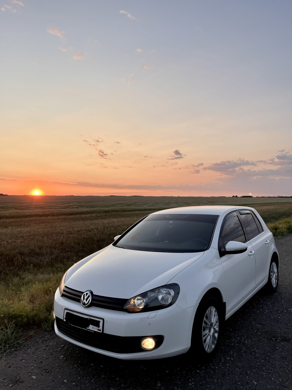 Volkswagen Golf 6 — Volkswagen Golf Mk6, 1,6 л, 2012 года | продажа машины  | DRIVE2