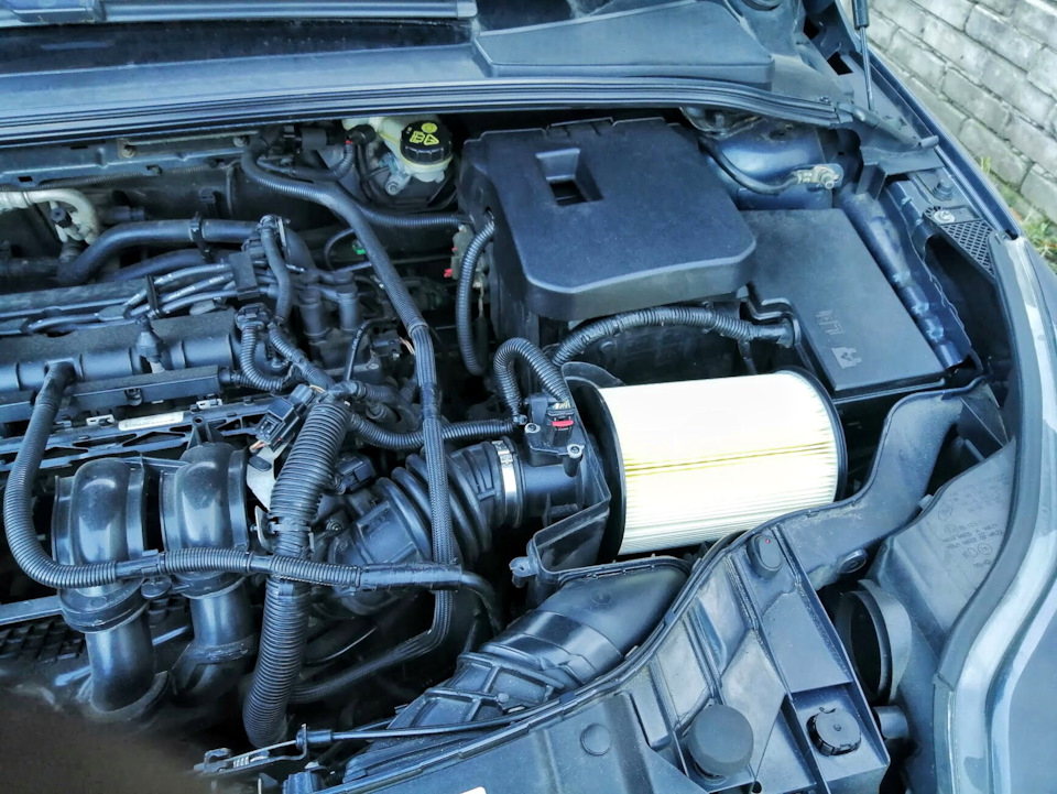 Ну вот и все. Все свежие расходники на своих местах ) — Ford Focus Hatchback III