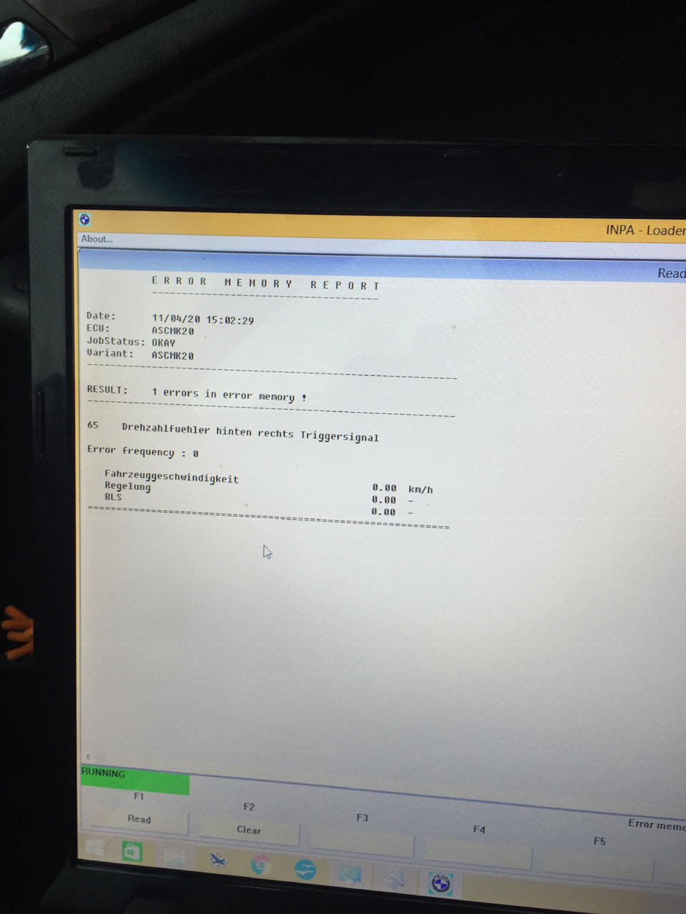 Замена заднего правого датчика АБС — BMW 3 series (E46), 2 л, 1999 года ...