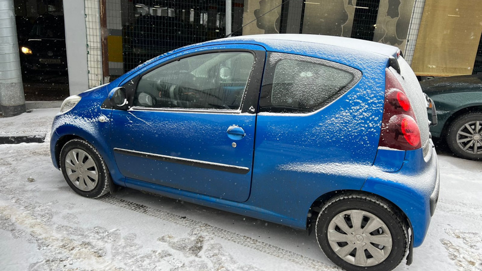 Peugeot 107 2011