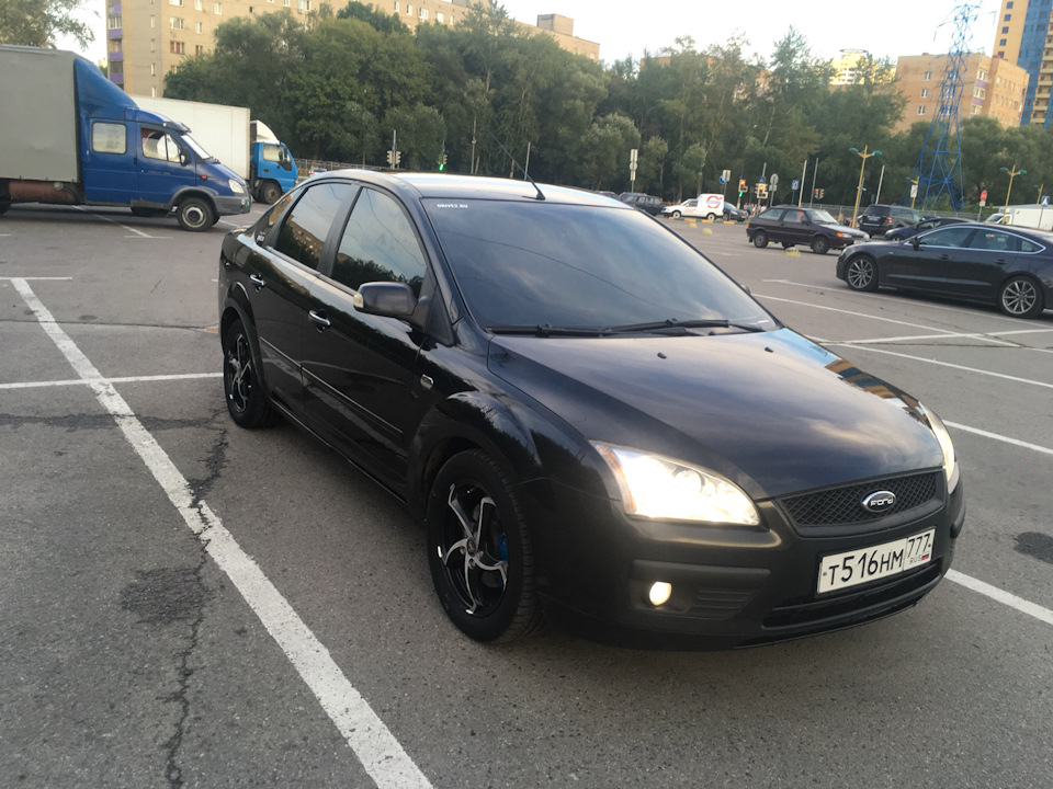 Ford Focus 2 sedan Black