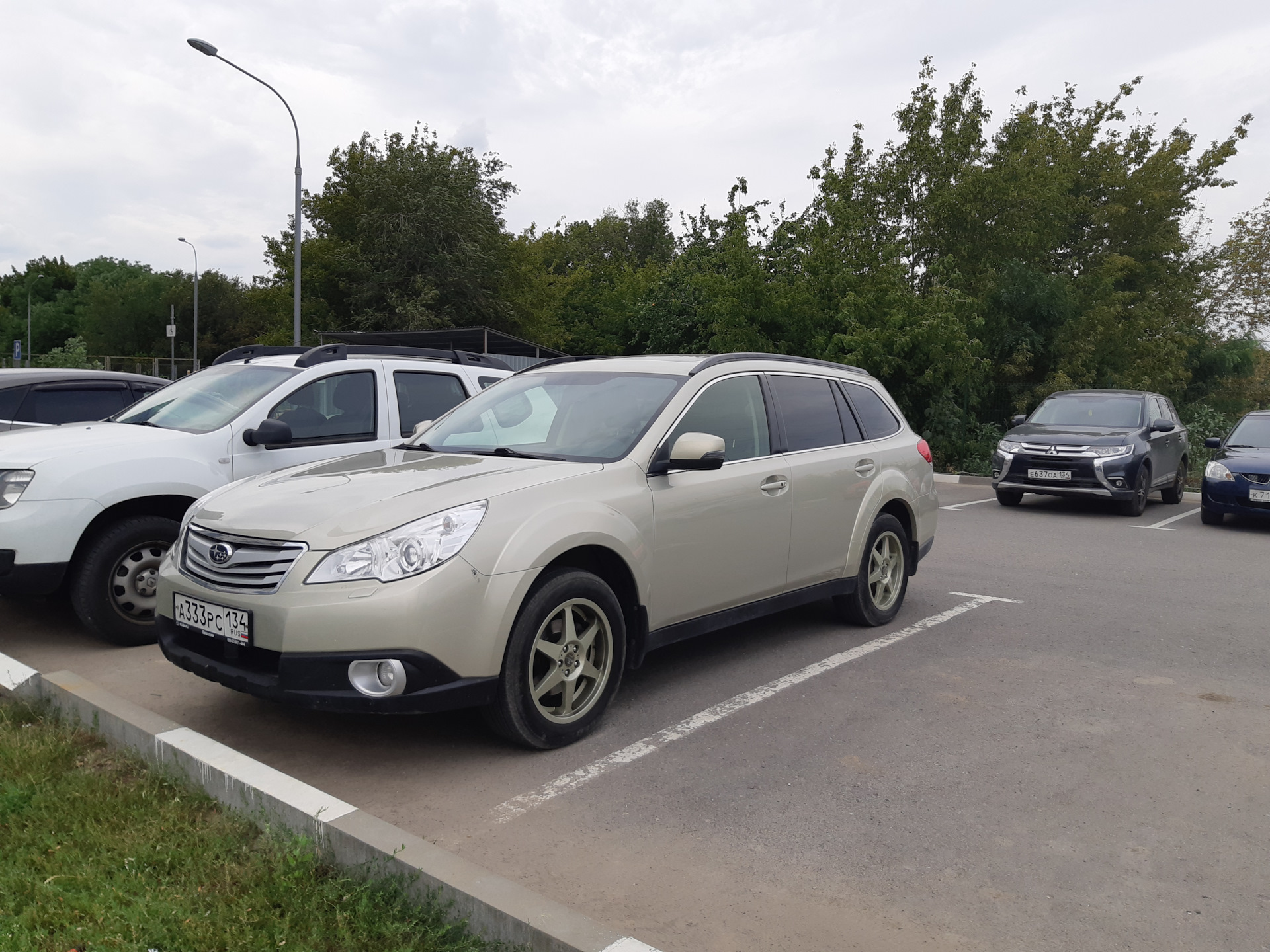 Выставил аутбек на продажу — Subaru Outback (BR), 2,5 л, 2011 года | продажа  машины | DRIVE2