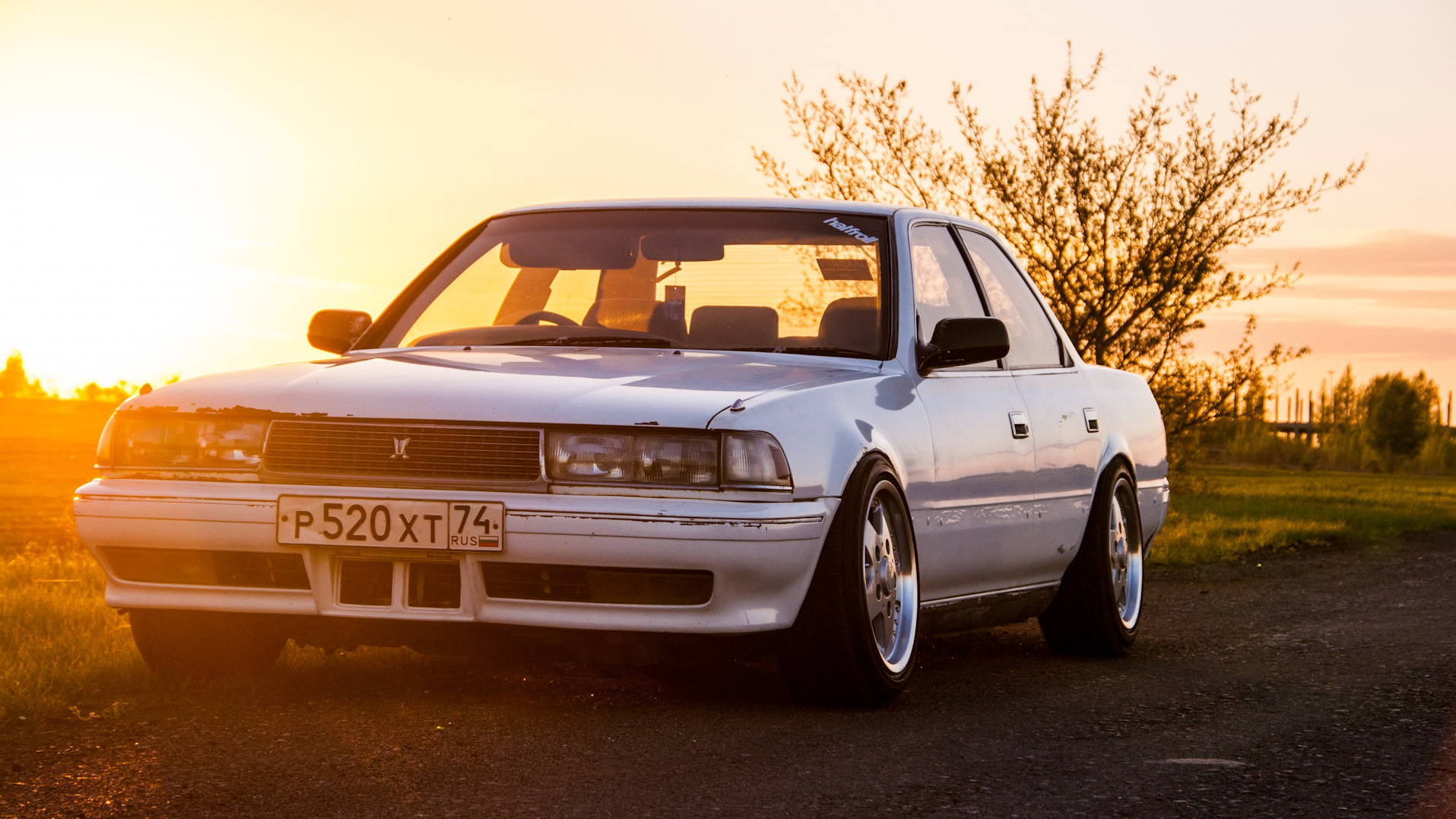 Toyota Cresta Wallpaper