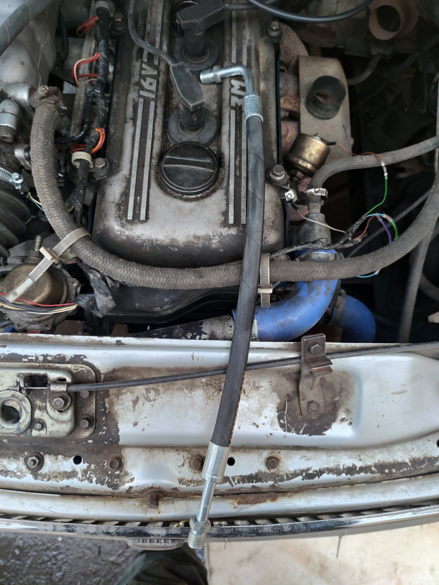 Шланг ГУРа — ГАЗ Соболь 4х4, 2,3 л, 2003 года | поломка | DRIVE2