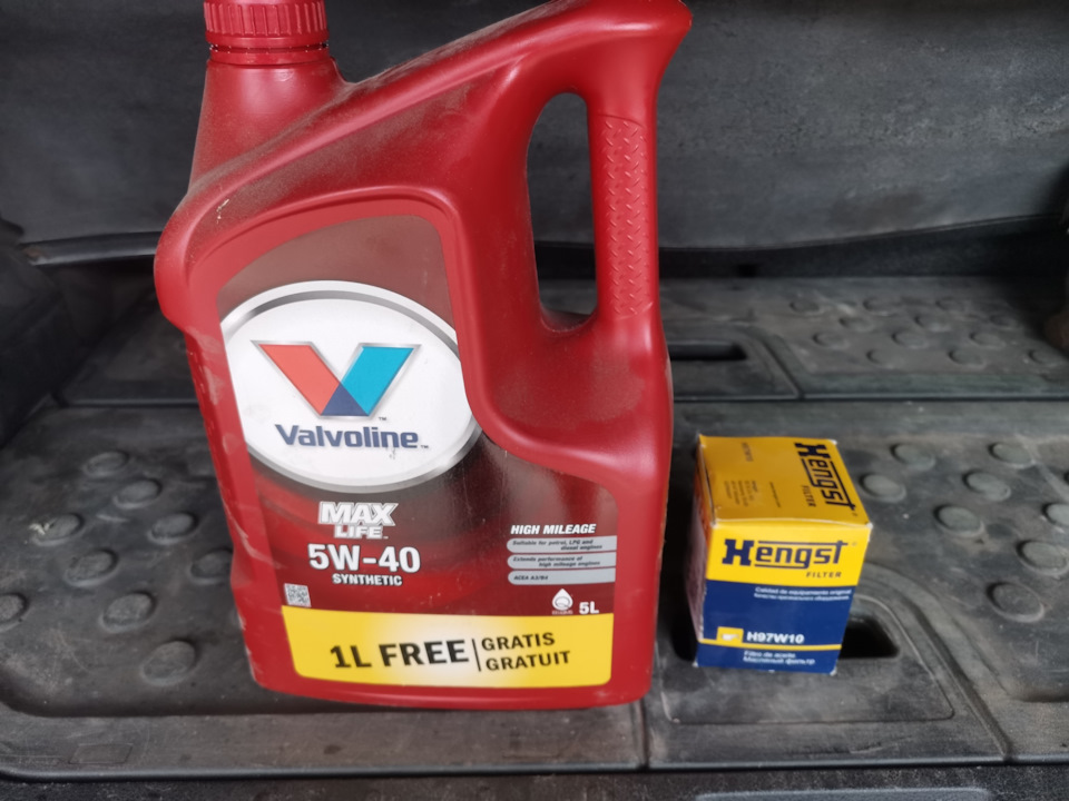 Замена масла и АКБ — Nissan Note (1G), 1,4 л., 2007 года | плановое ТО ...