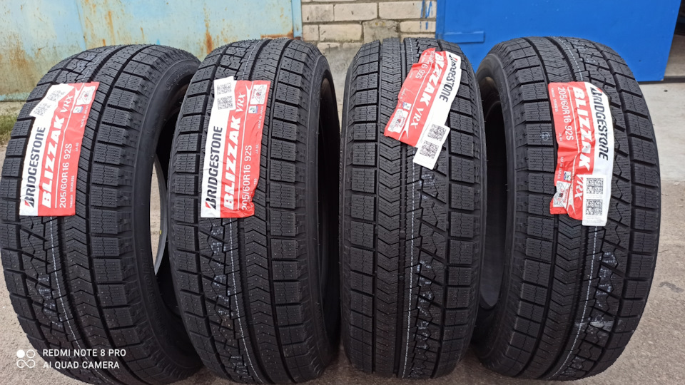 Шины зима Bridgestone Blizzak VRX 205/60, R16 — Nissan Primera