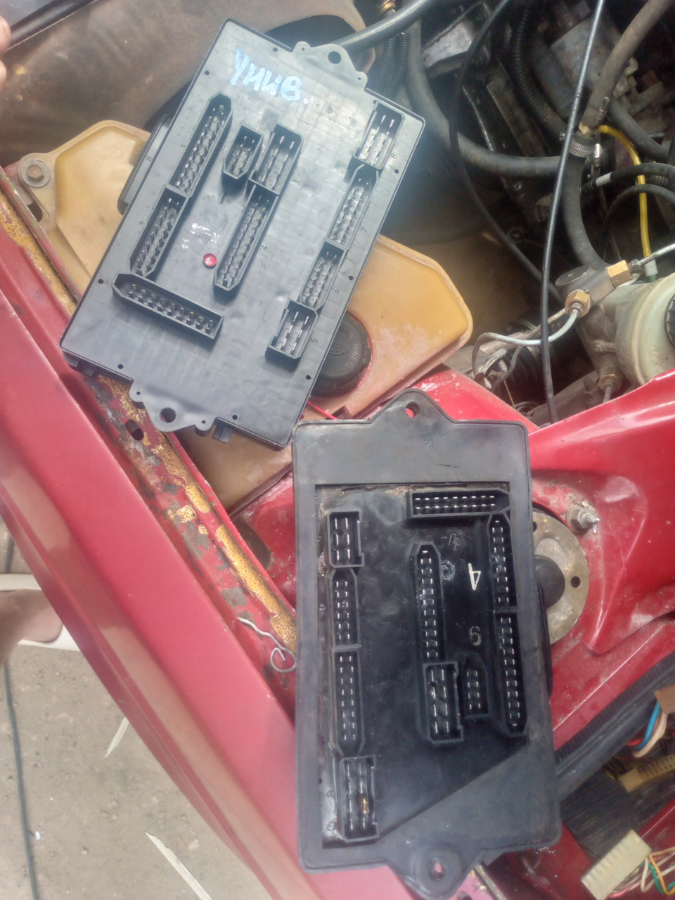 Блок предохранителем на 2141 от 2109 — Москвич 2141, 1,5 л., 1993 года ...