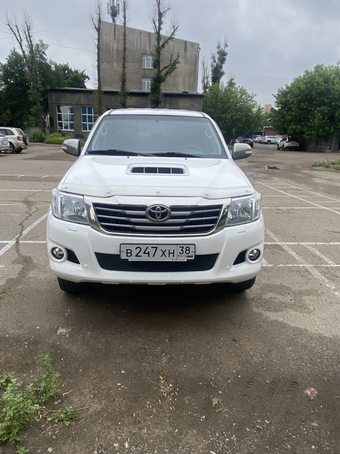 Прощай друг! — Toyota Hilux (7G), 2,5 л, 2012 года | продажа машины | DRIVE2