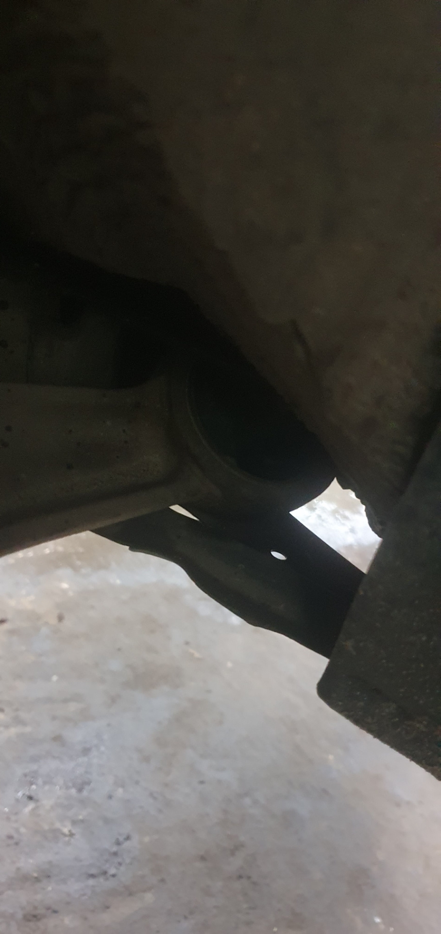 Замена передних амортизаторов и пыльник гранаты — Toyota Avalon (2G), 3 ...