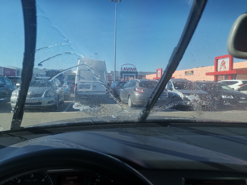 VW Multivan. Комплексная шумоизоляция салона, перетяжка потолка в ...