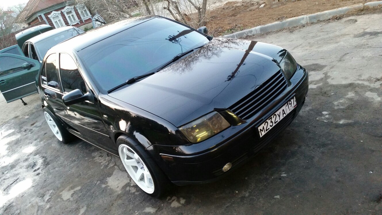 Линзованные оригинальные фары! — Volkswagen Jetta IV, 1,8 л, 2002 года |  тюнинг | DRIVE2