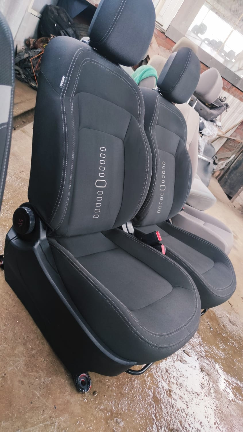 Замена передних заводских сидений Шкода рапид — Skoda Rapid (1G), 1,6 л ...