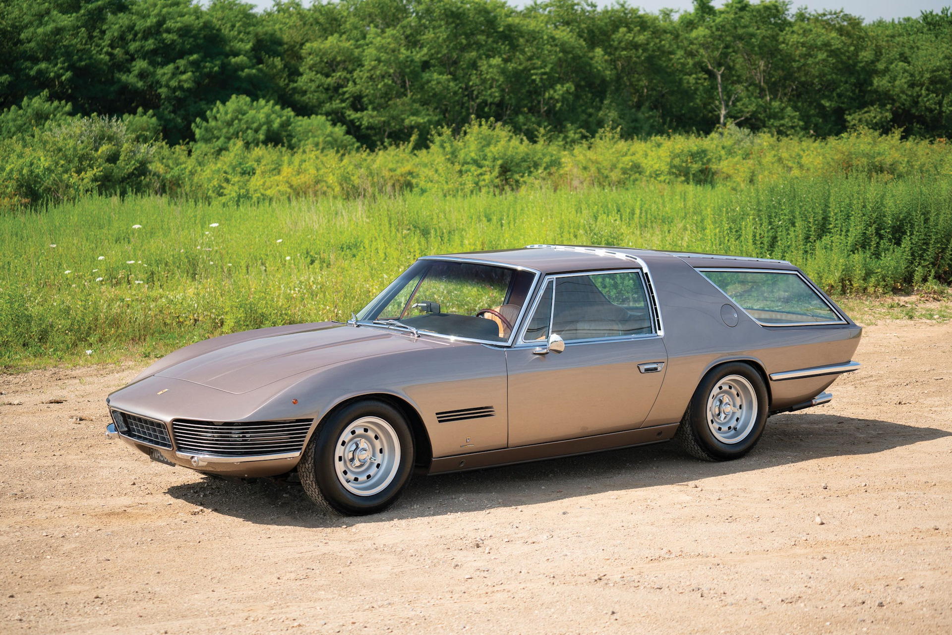 Aston Martin db5 shooting Brake