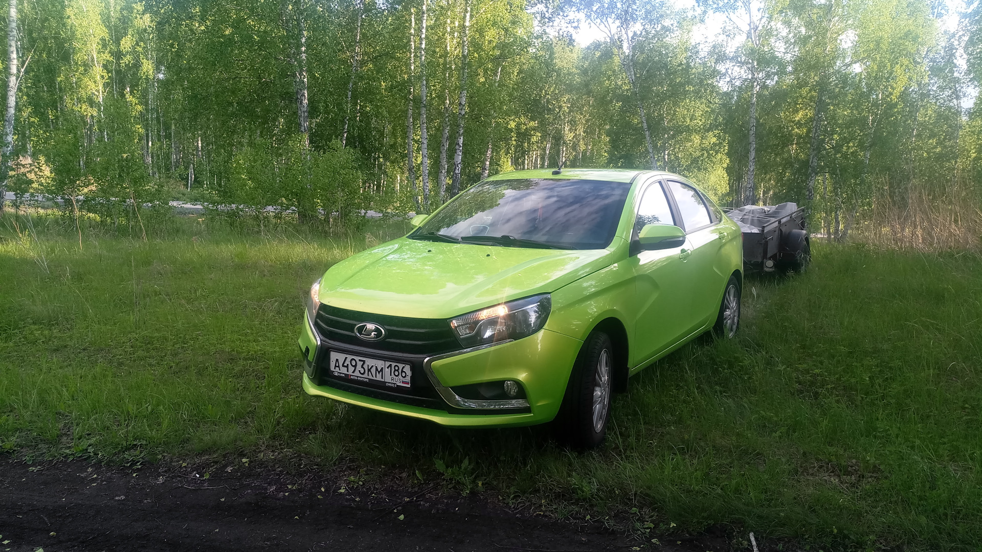 Lada Vesta 1.8 бензиновый 2017 | цвет лайм 1.8 на DRIVE2