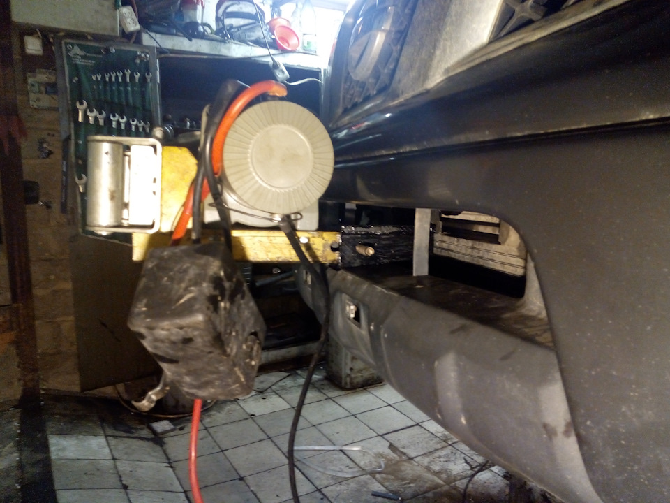 Photo from the logbook Nissan Pathfinder (3G)