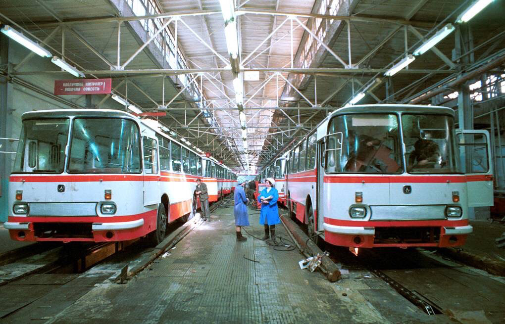 ЛАЗ-695Н 125-47TA - Фото № 221231 - Львов - Твой Транспорт