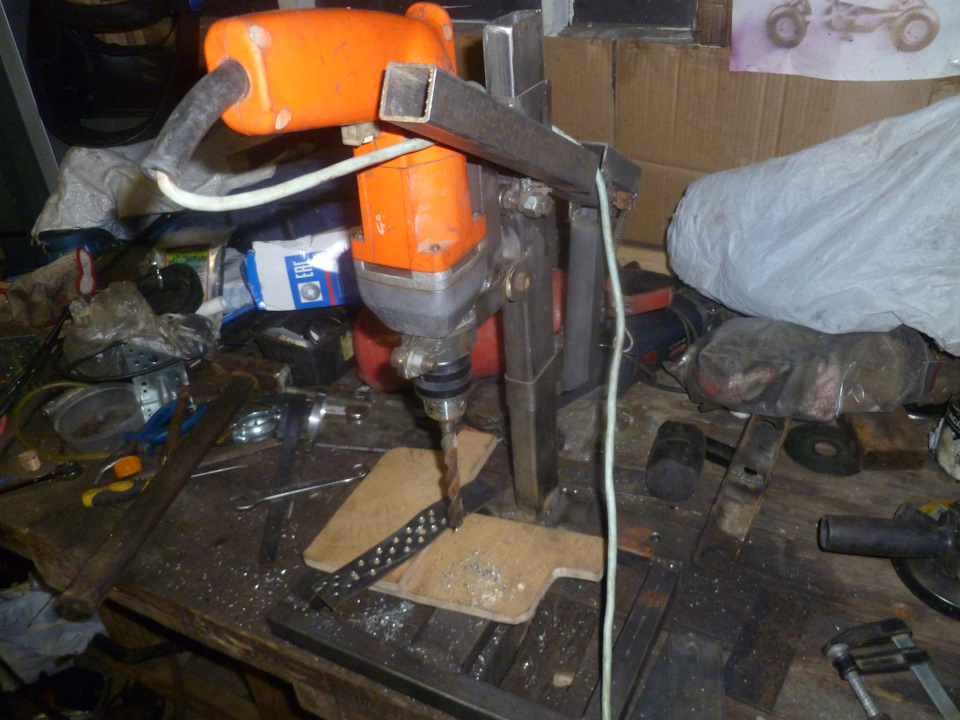 На конец пригодилась моя стойка для дрели, с ней удобней и быстрей — Lada 2120 Надежда